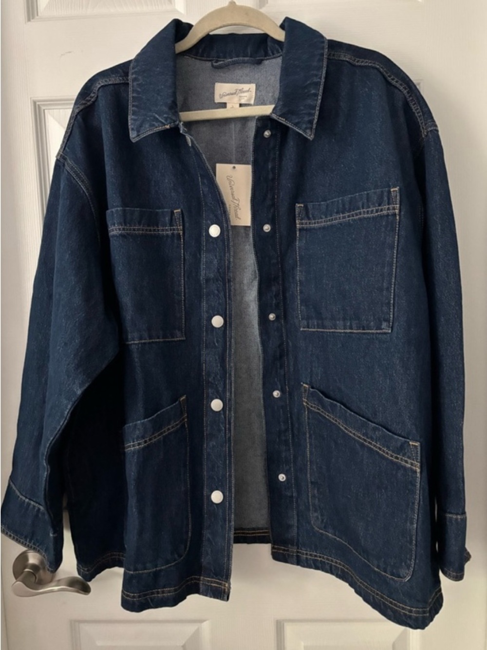 NWT-Medium Oversized Universal Thread Dark Blue Denim 4 pocket 
Long Jean Jacket - Picture 5 of 10